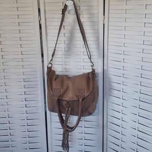 Fredd & Basha tan flap saddle crossbody sac bag
